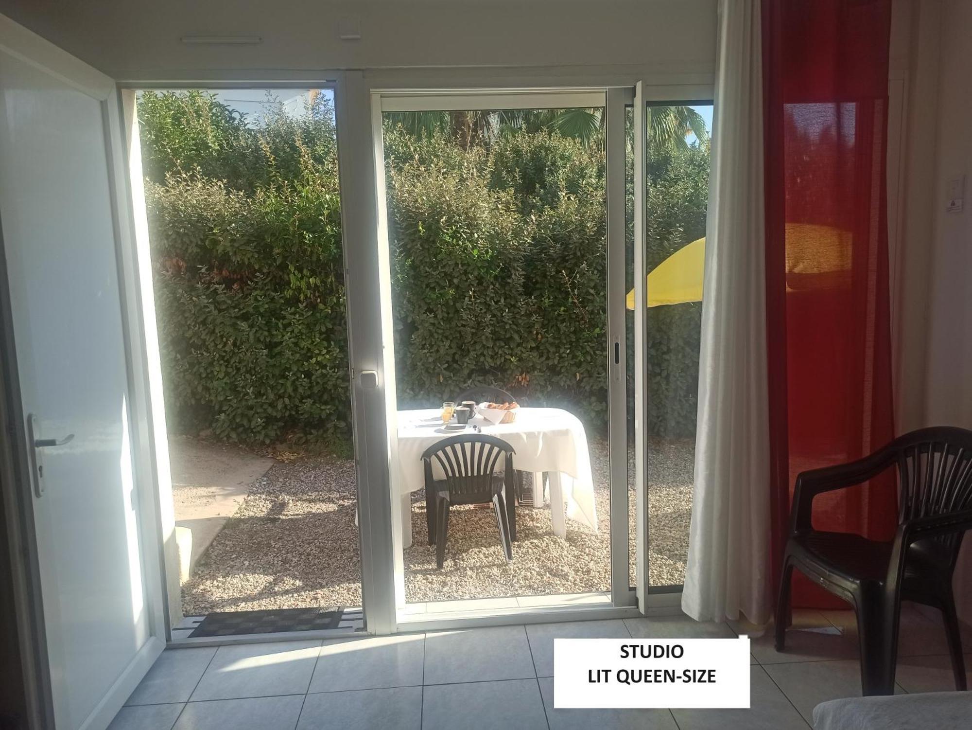 Studio Quietude Saint Aygulf Exterior photo